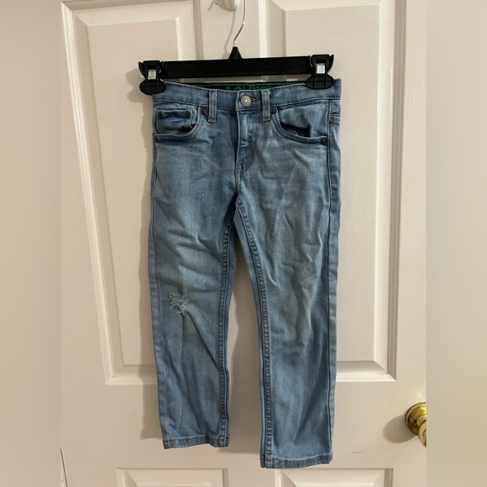 Girls 511 Levi’s jeans. Size 6 regular.